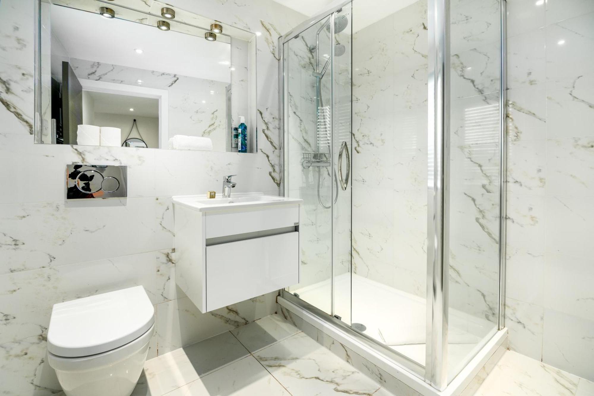 Stylish 1-bed Flat In Whitechapel Appartement Londen